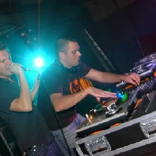 Shake & Magnus